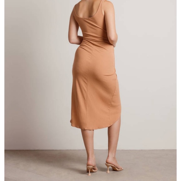 TAN WRAP MIDI DRESS - Picture 4 of 4